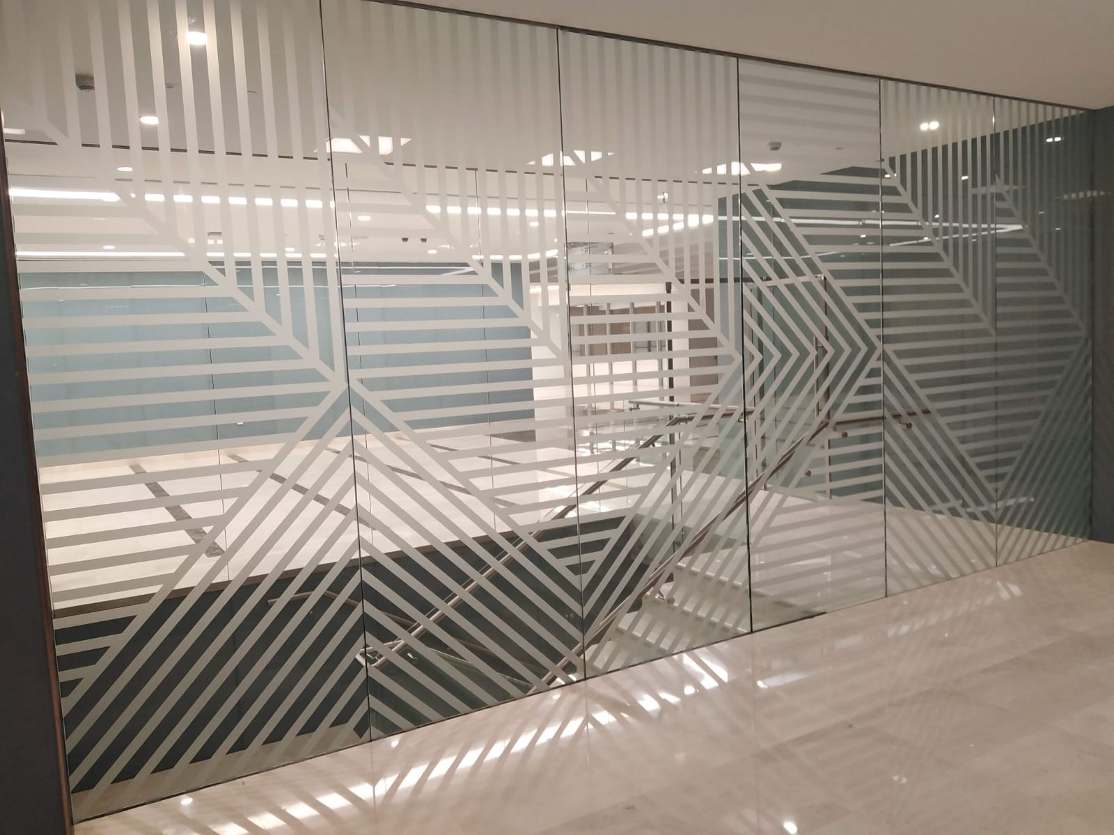 service-partition-aluminum-SYDEpiXE